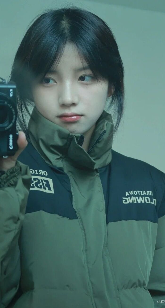 aethetic cute girl pics full hd