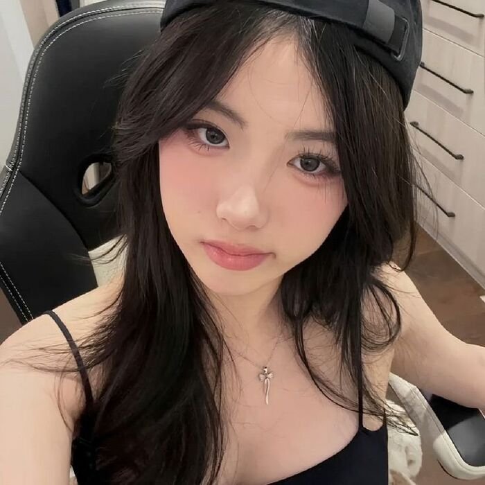 full hd cute whatsapp dp girl aethetics full hd