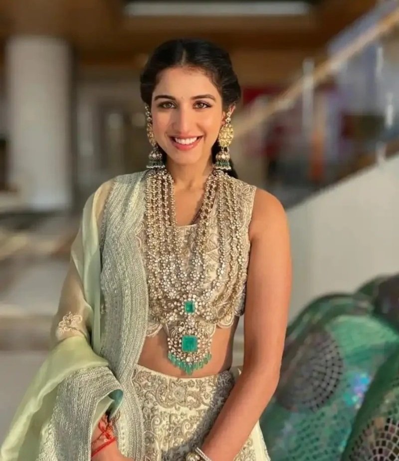 girls dp with smile