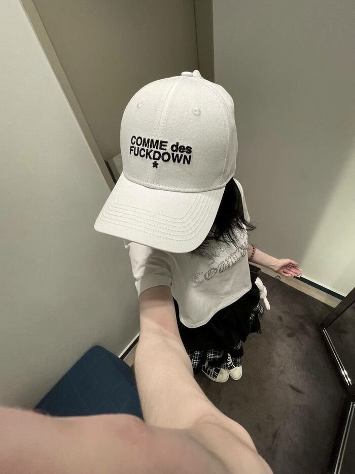 hd aethetics attractive instagram hidden face dp for girls