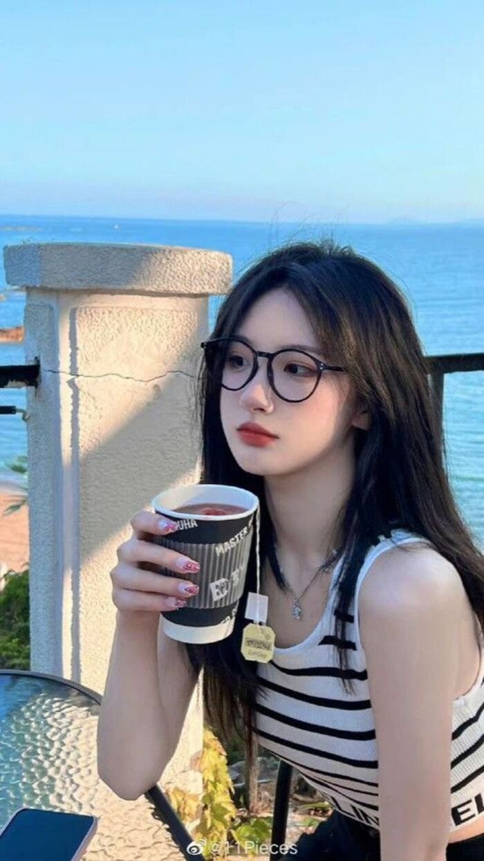 instagram aethetics girl photo simple full hd