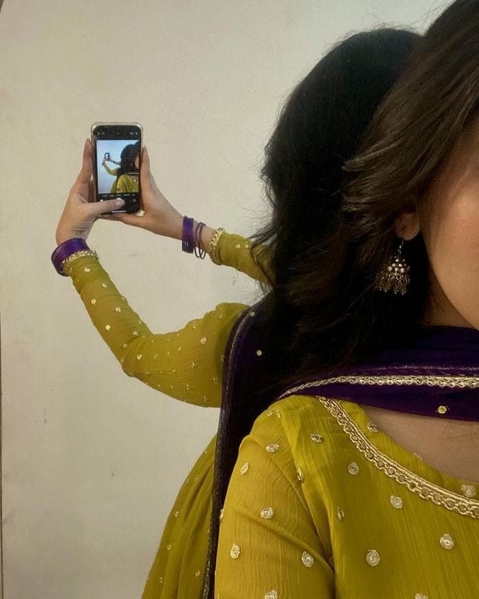 instagram dp girl with sunglasses