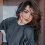 whatsapp dp images for girl with flowers