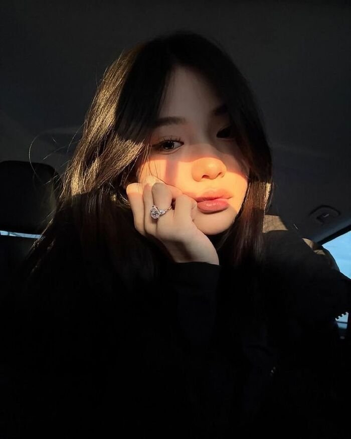 aethetics pic girl image full hd