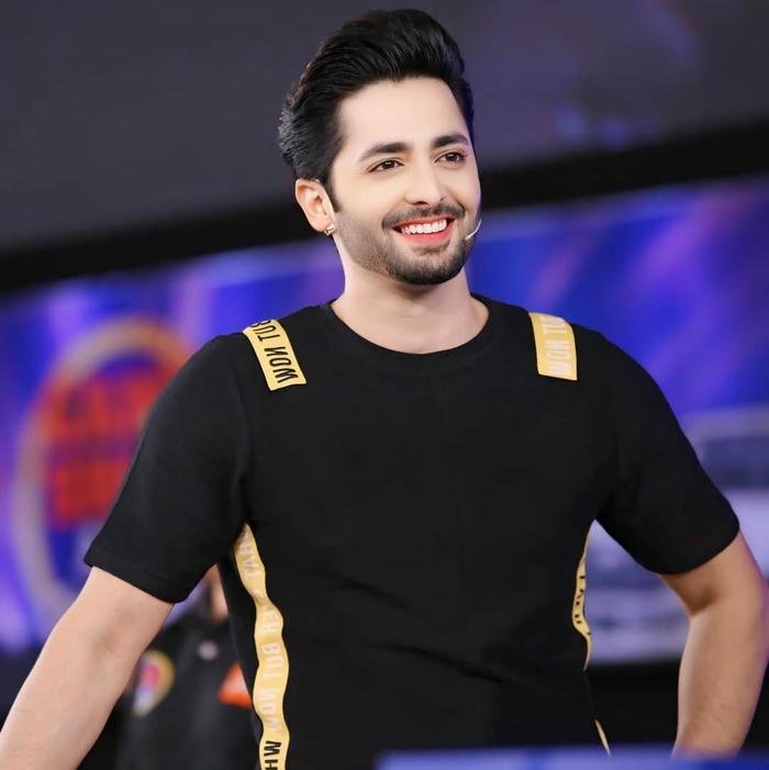cool single boy dp