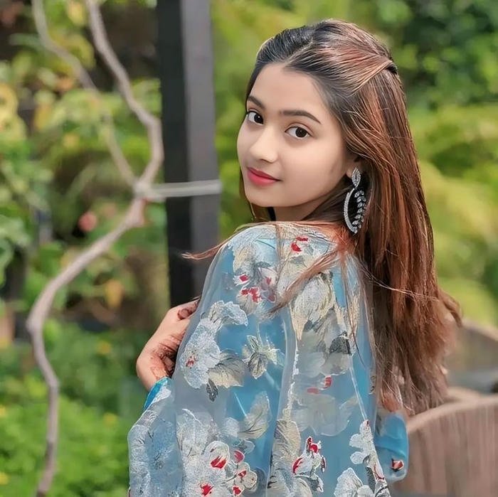 cute girl images for instagram