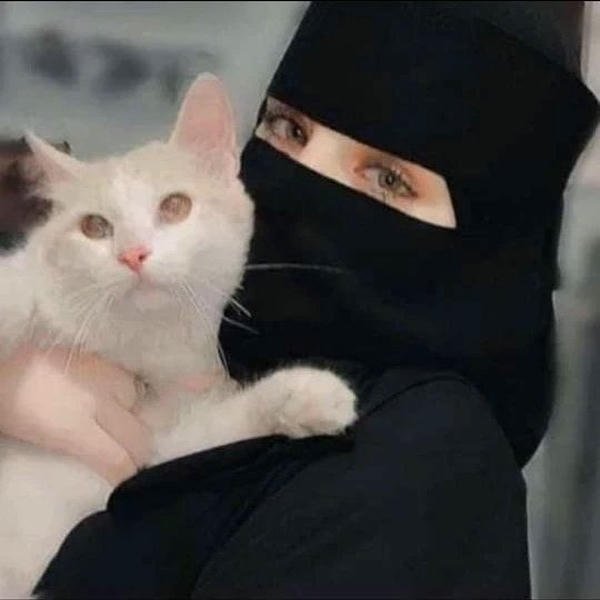 cute profile pic for girls casual