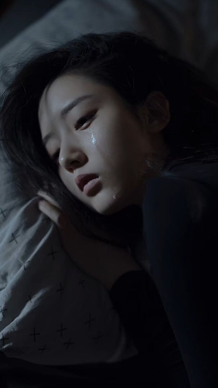 photo alone sad cry girl dp