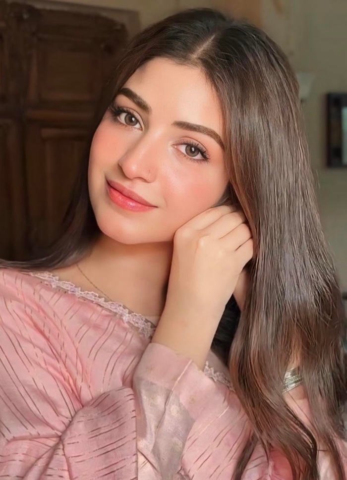 simple girl dp for facebook