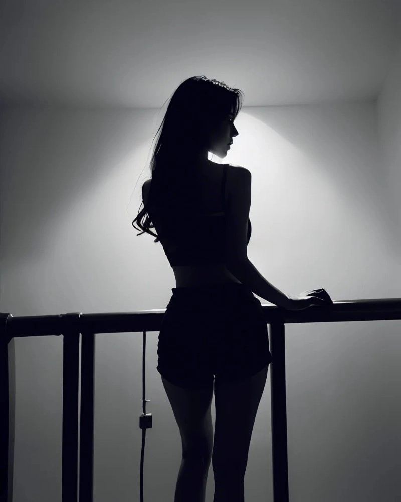 top rated instagram dp for girls black